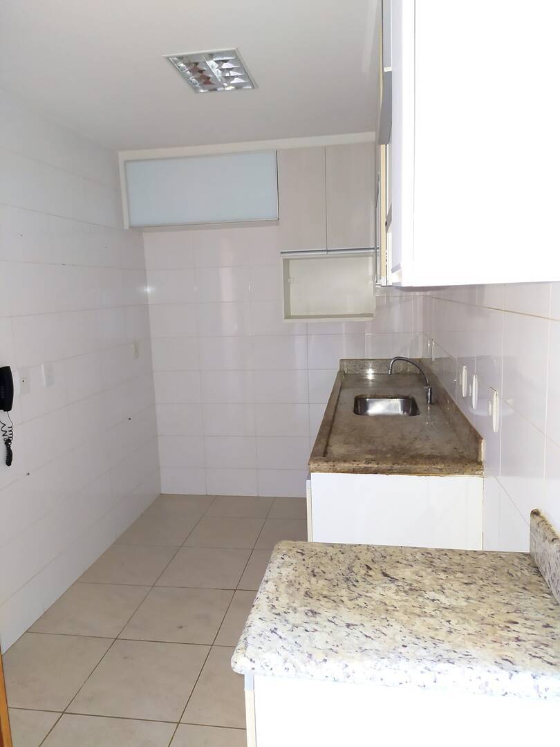 Apartamento à venda com 3 quartos, 90m² - Foto 17