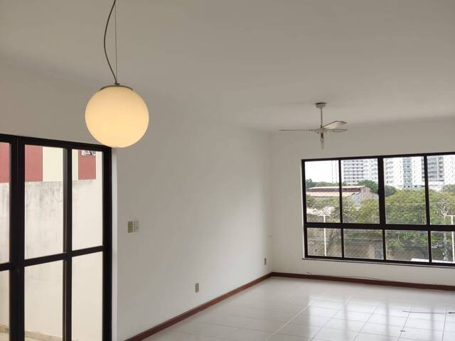 #8 - Apartamento para Locação em Campos dos Goytacazes - RJ