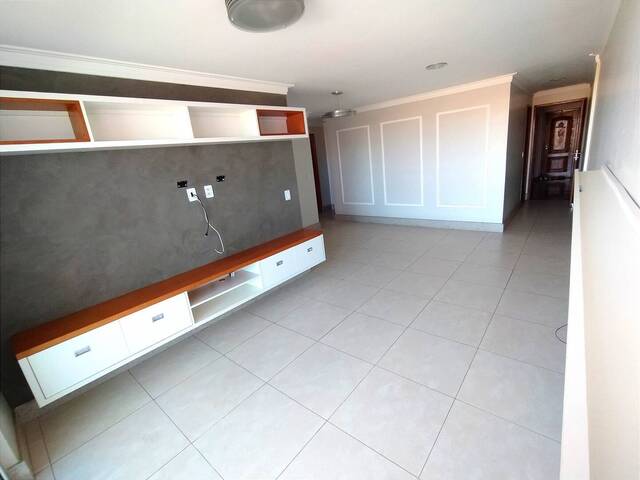 #20 - Apartamento para Venda em Campos dos Goytacazes - RJ - 3